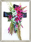 cruce funerara ornate cu pene